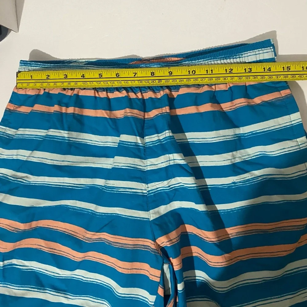 Columbia kids Big Dippers Water Shorts Size Medium